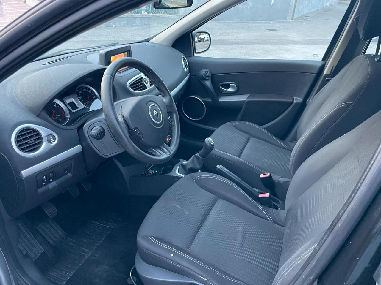 Renault Clio 1.2 16V 5 porte Luxe