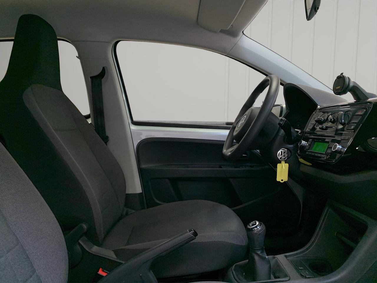 Volkswagen up! 5p 1.0 Club up! 75cv E6