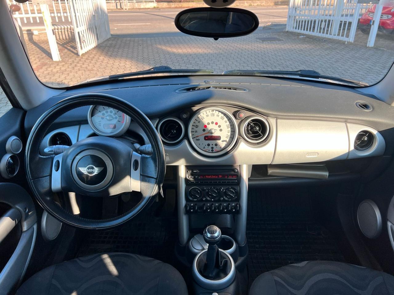 Mini 1.6 16V One de luxe