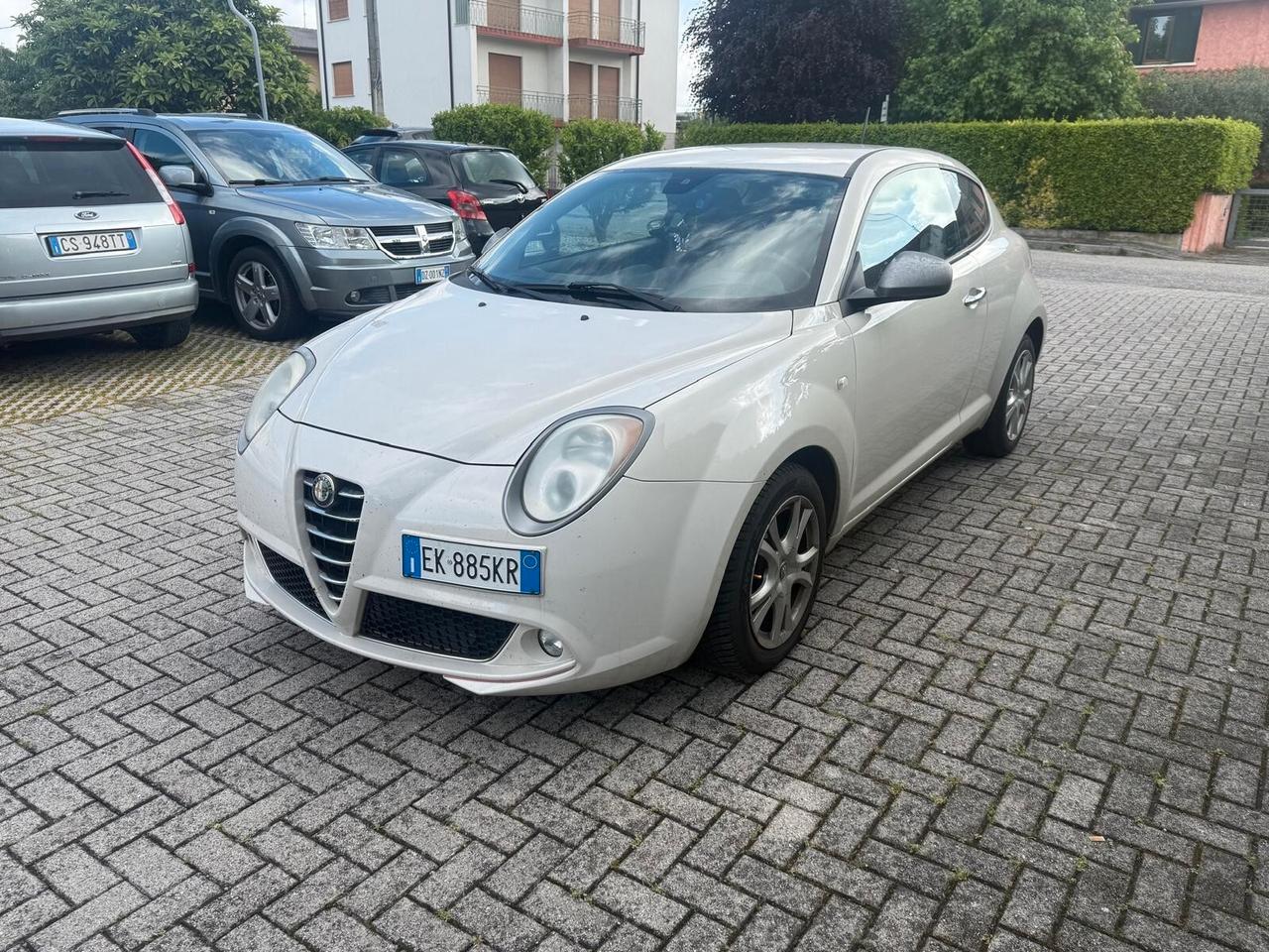 Alfa Romeo MiTo 1.4 8V S&S Distinctive Sport Pack