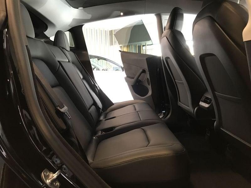 Tesla Model Y Performance AWD