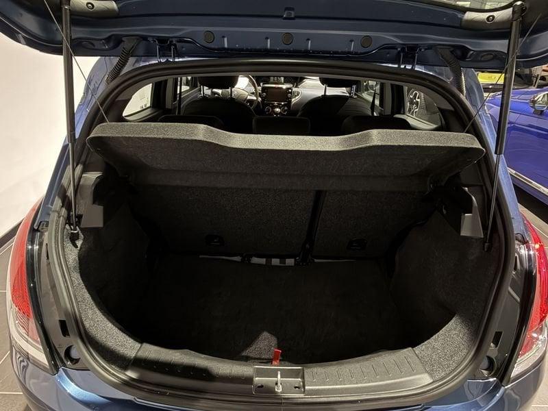 Lancia Ypsilon Ypsilon 1.0 FireFly 5 porte S&S Hybrid Platino