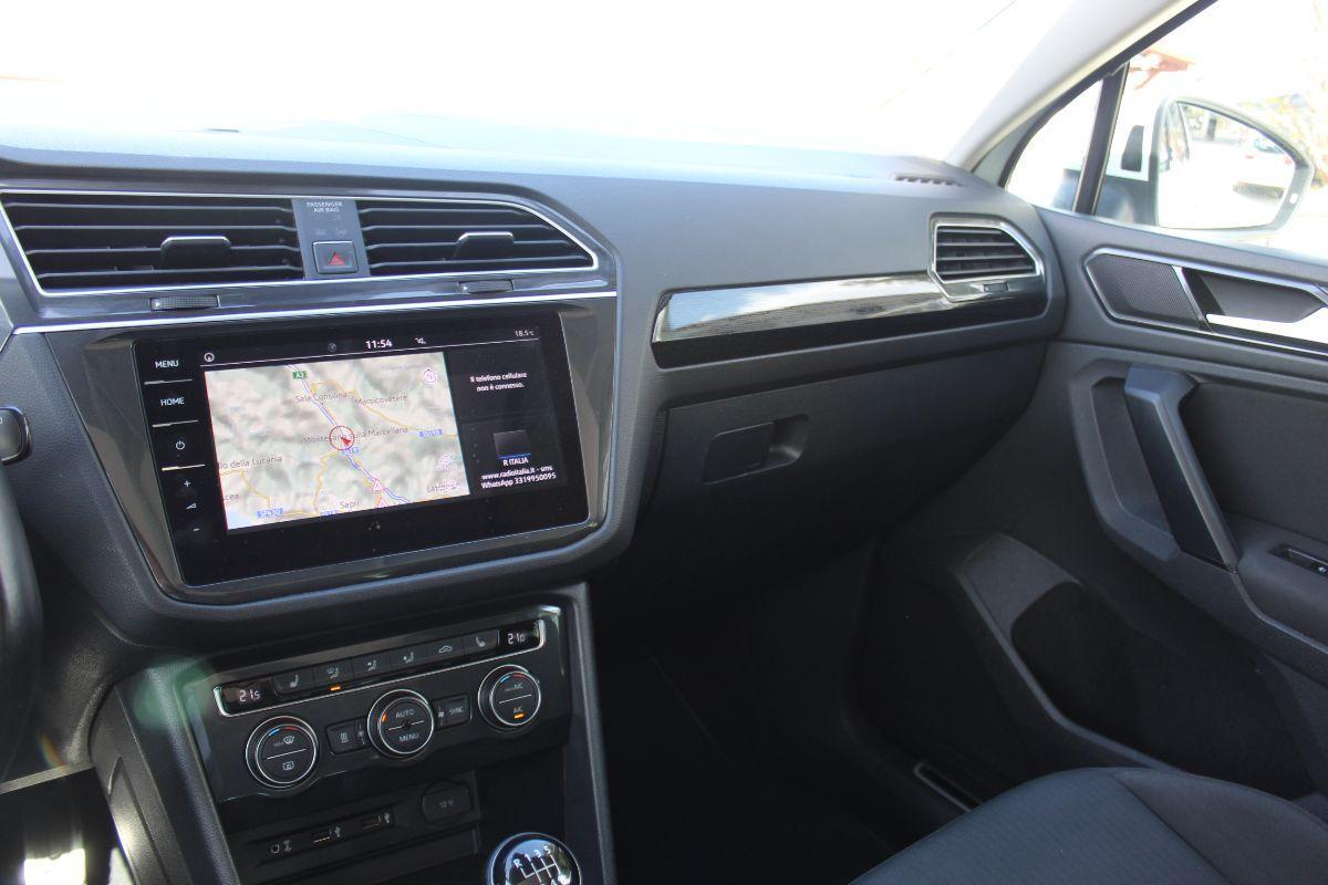 VOLKSWAGEN - Tiguan - 2.0 TDI Business BMT Sound