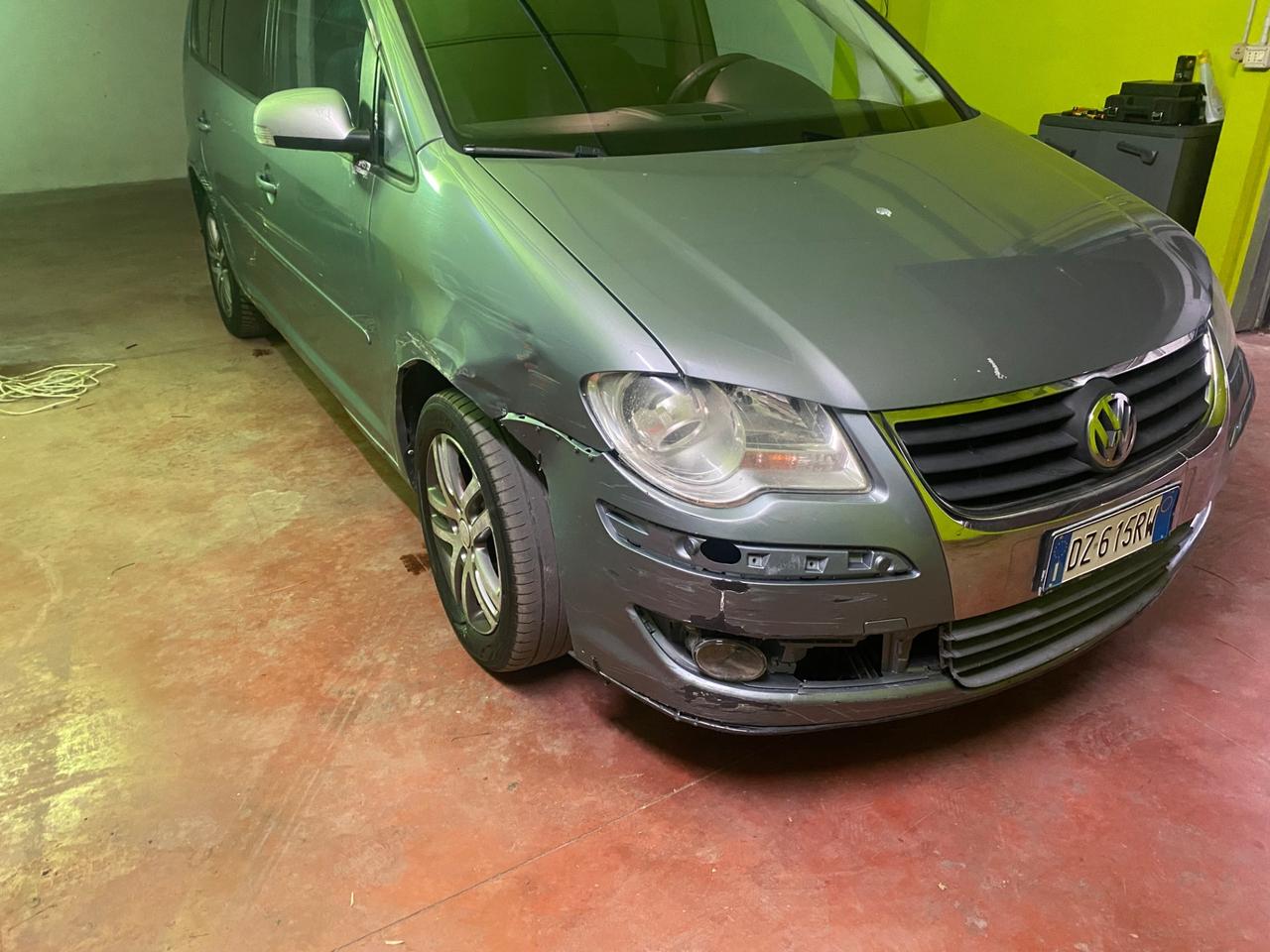 Volkswagen Touran 2.0 Trendline Ecofuel