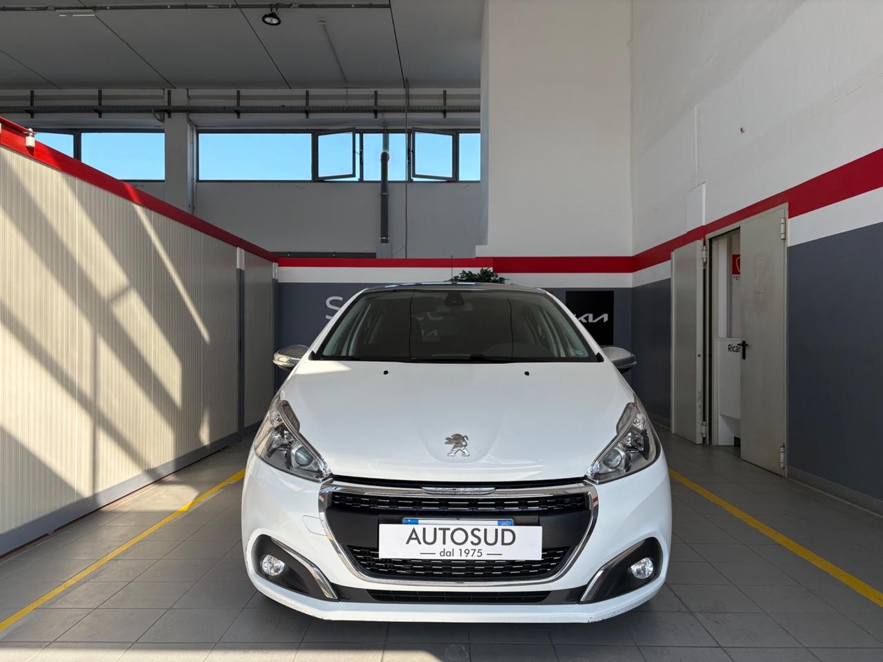 Peugeot 208 BlueHDi 75 5 porte Allure