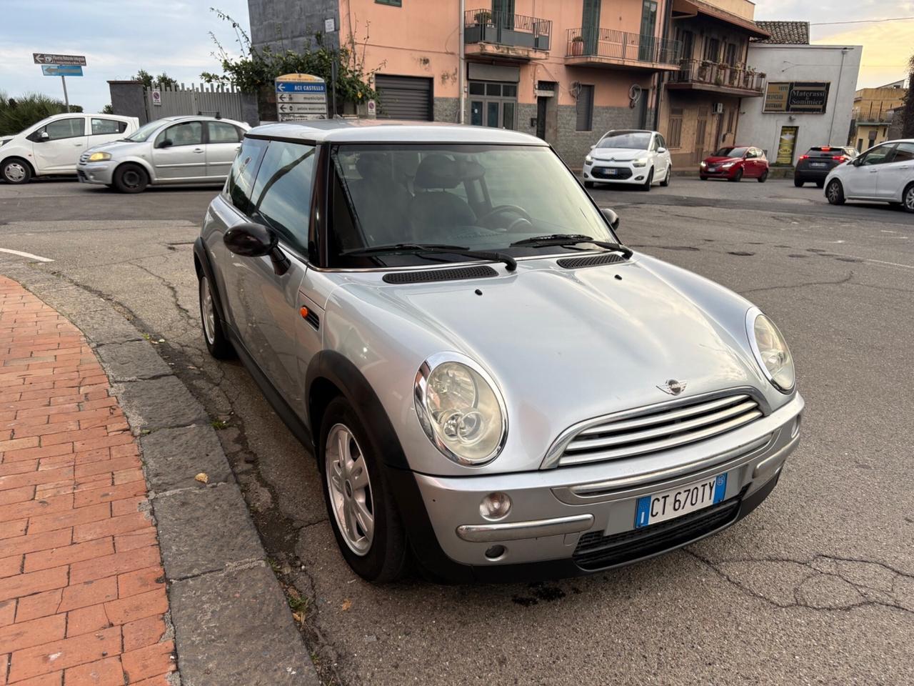 Mini 1.4 tdi One D 75cv