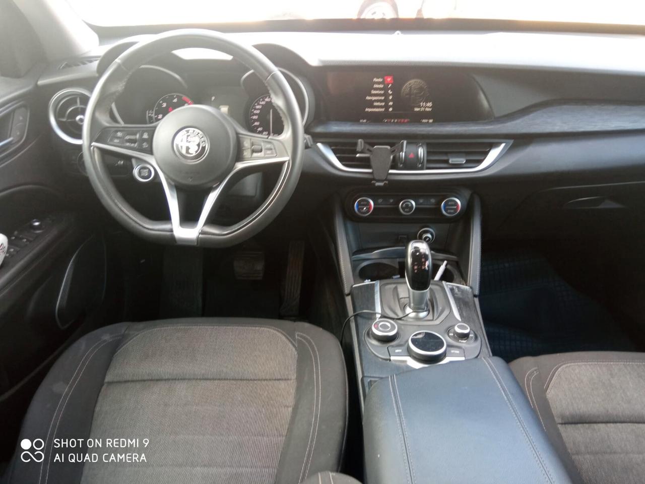 Alfa Romeo Stelvio 2.2 Turbodiesel 160 CV AT8 RWD Sport-Tech