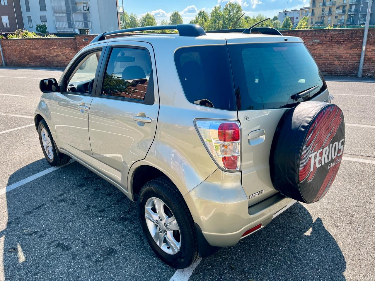 Daihatsu Terios HIRO