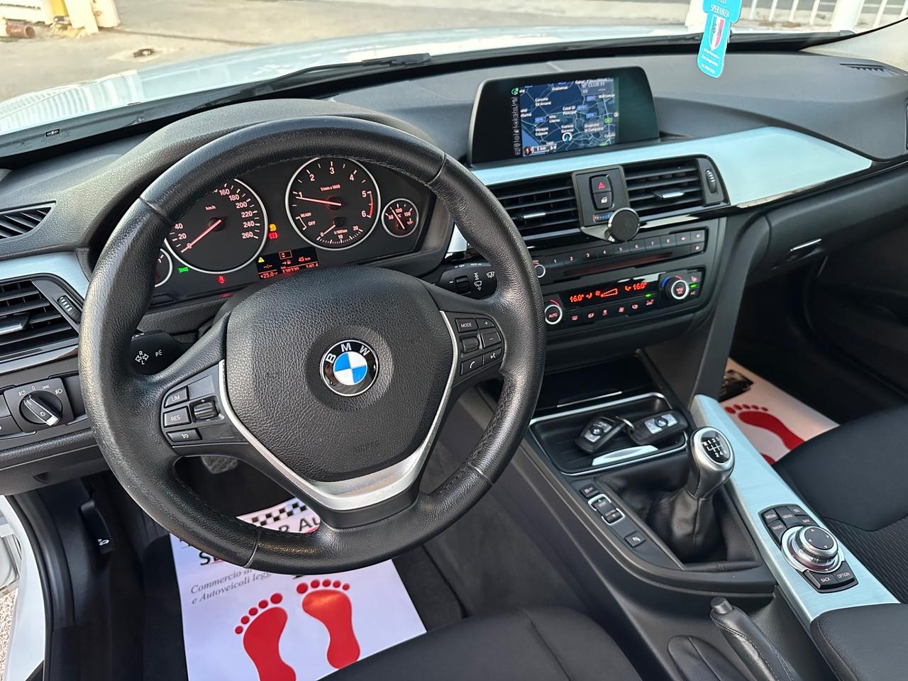 Bmw Serie 316d Touring Modern 2.0 116CV DA VETRINA