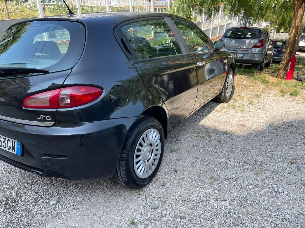 Alfa Romeo 147