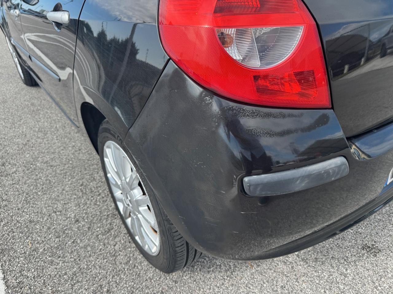 Renault Clio Le Iene 1.2 Benzina 16V 75CV 5p. Man.