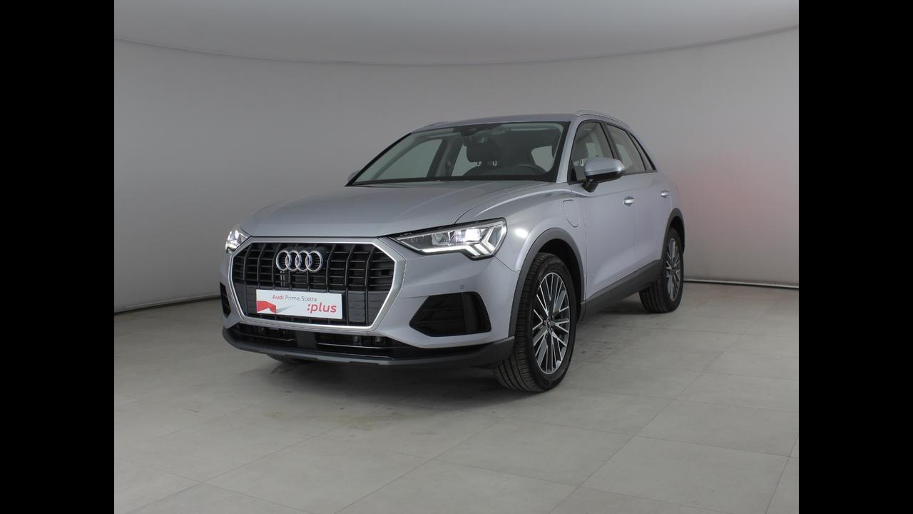 AUDI Q3 II 2018 - Q3 45 1.4 tfsi e Business s-tronic