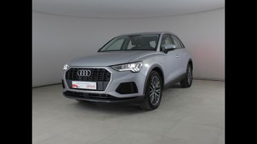 AUDI Q3 II 2018 - Q3 45 1.4 tfsi e Business s-tronic