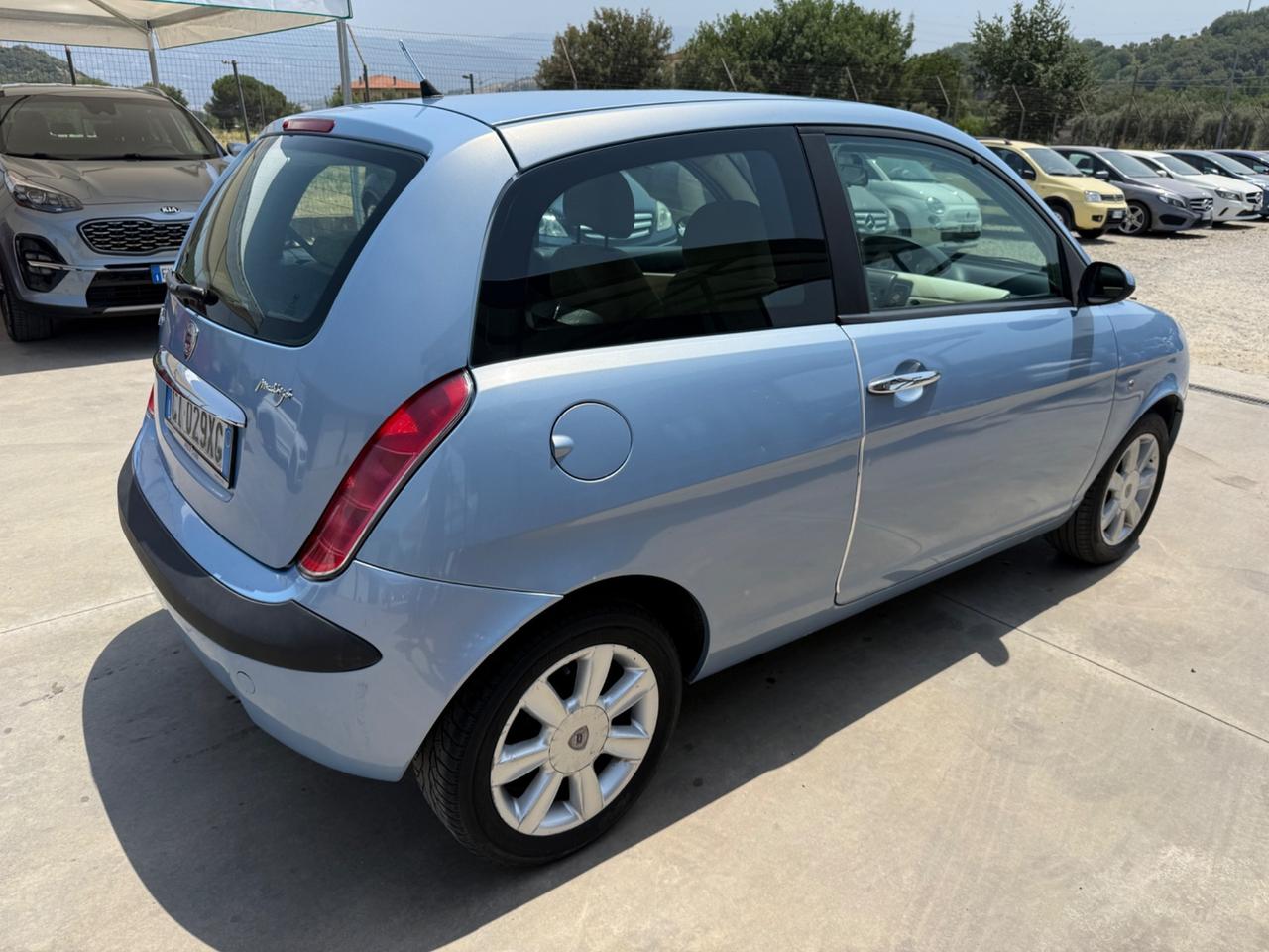 Lancia Ypsilon 1.3 Multijet 16V Argento