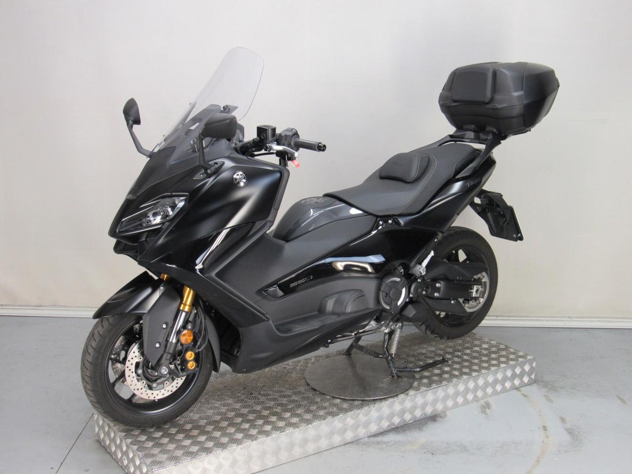 Yamaha TMAX 560 ABS TECH MAX