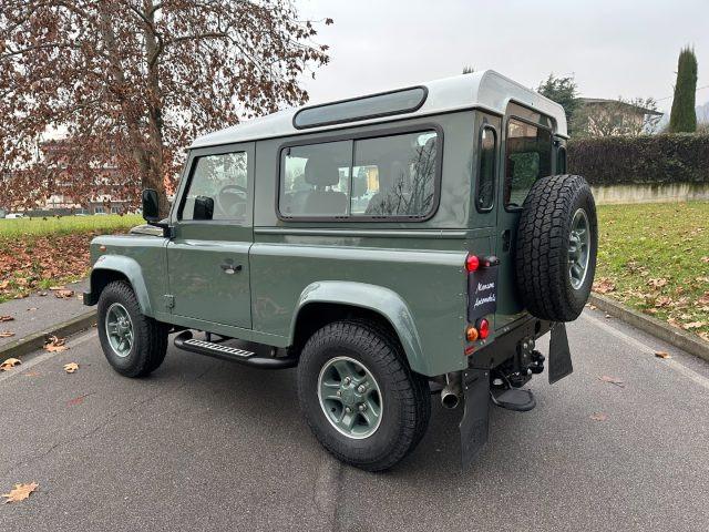 LAND ROVER Defender 90 2.2 TD4 Station Wagon NEOPATENTATI