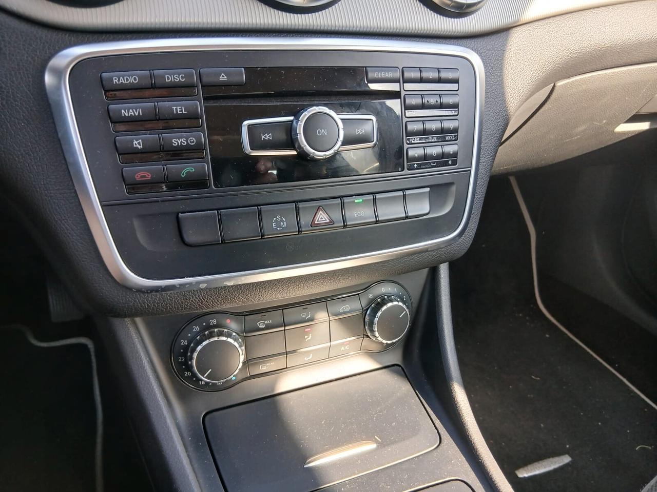 Mercedes-benz CLA 200 Sport auto