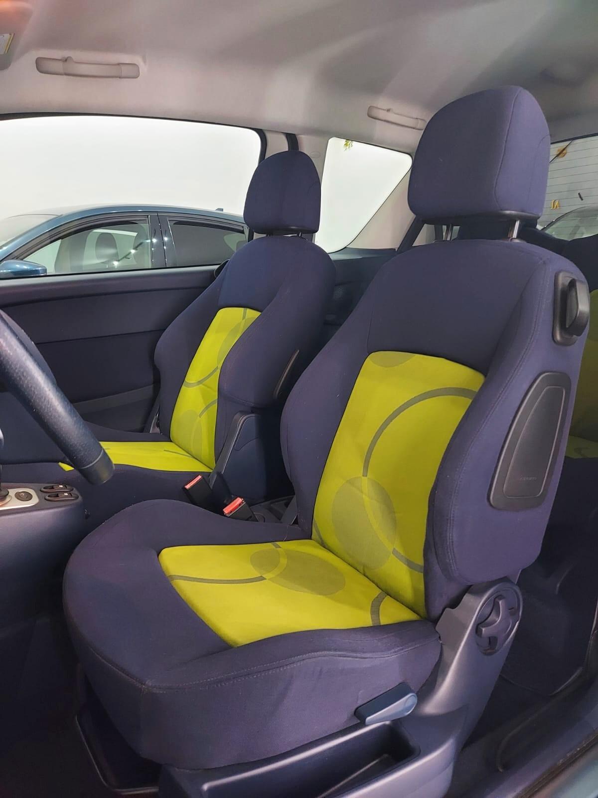 Peugeot 1007 1.6 Sporty 2Tronic