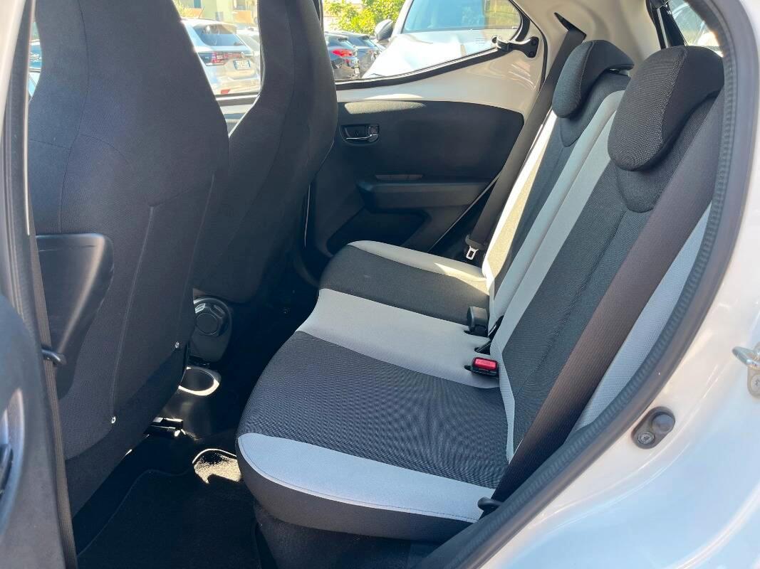 Toyota Aygo 1.0 x-pure 5p