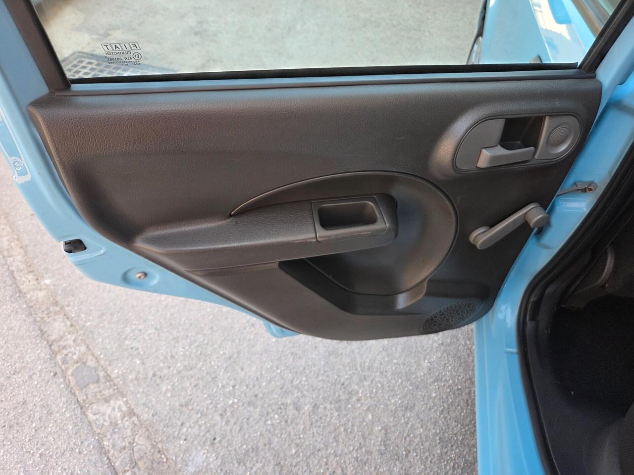 FIAT PANDA 1.2 BENZINA 70 CV SOLI KM 110000 CERTIF