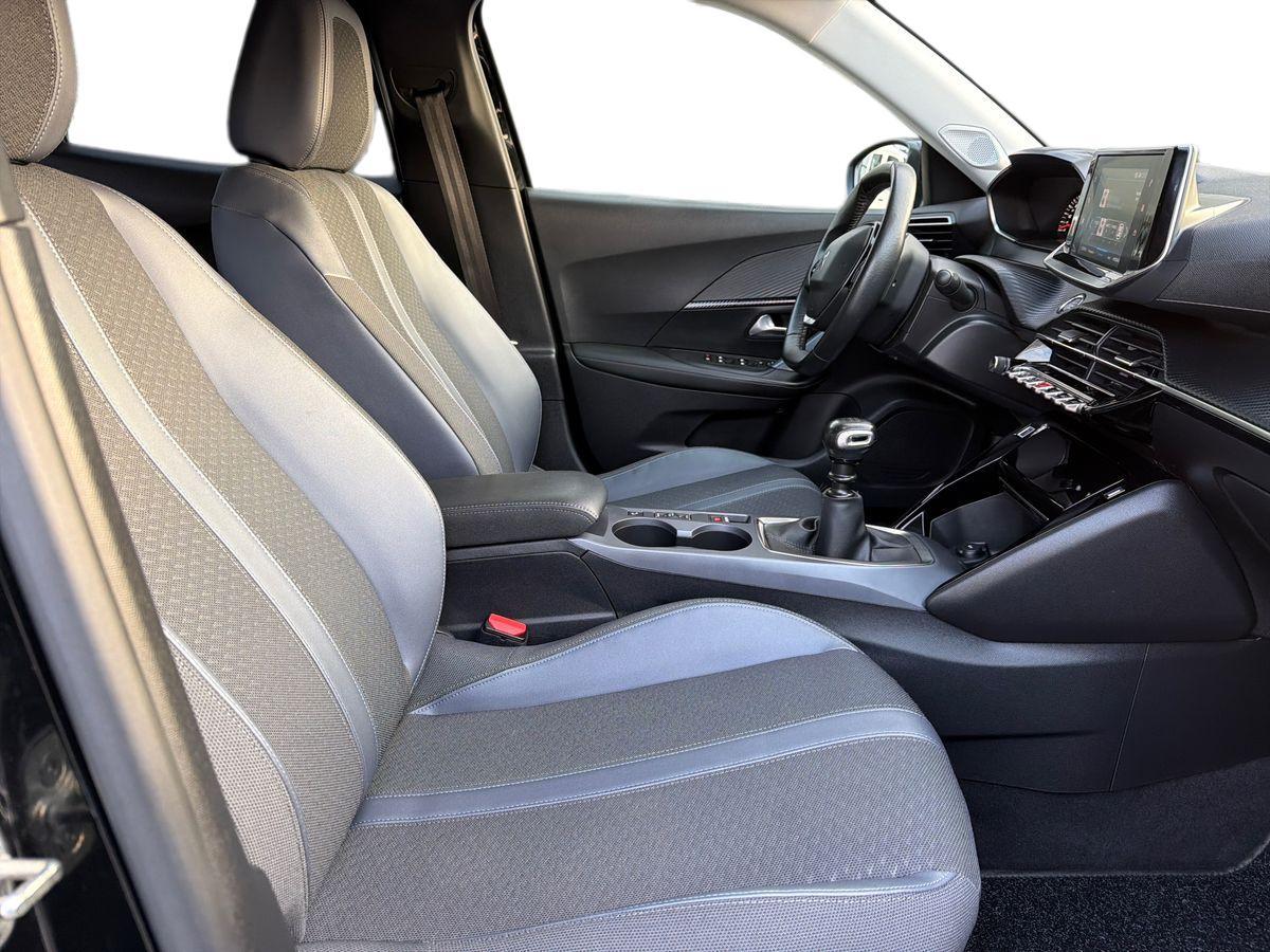 PEUGEOT 2008 1.2 puretech Allure Navi Pack s&s 130cv