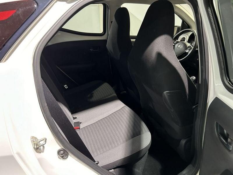 Toyota Aygo Aygo Connect 1.0 VVT-i 72 CV 5 porte x-fun