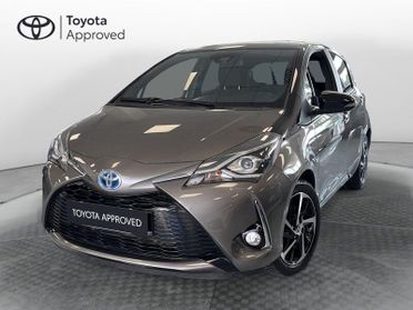 Toyota Yaris 1.5 Hybrid 5 porte Lounge Red/Bronze