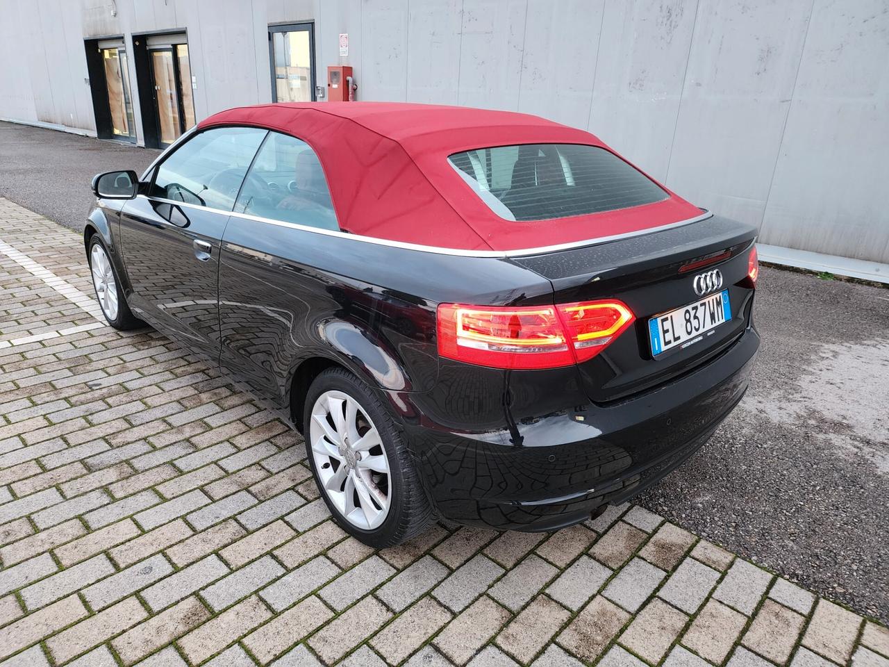 Audi A3 Cabrio 1.6 TDI 105 CV CR Ambition