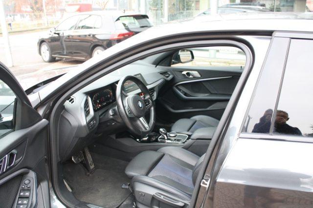 BMW 118 i 5p. Msport