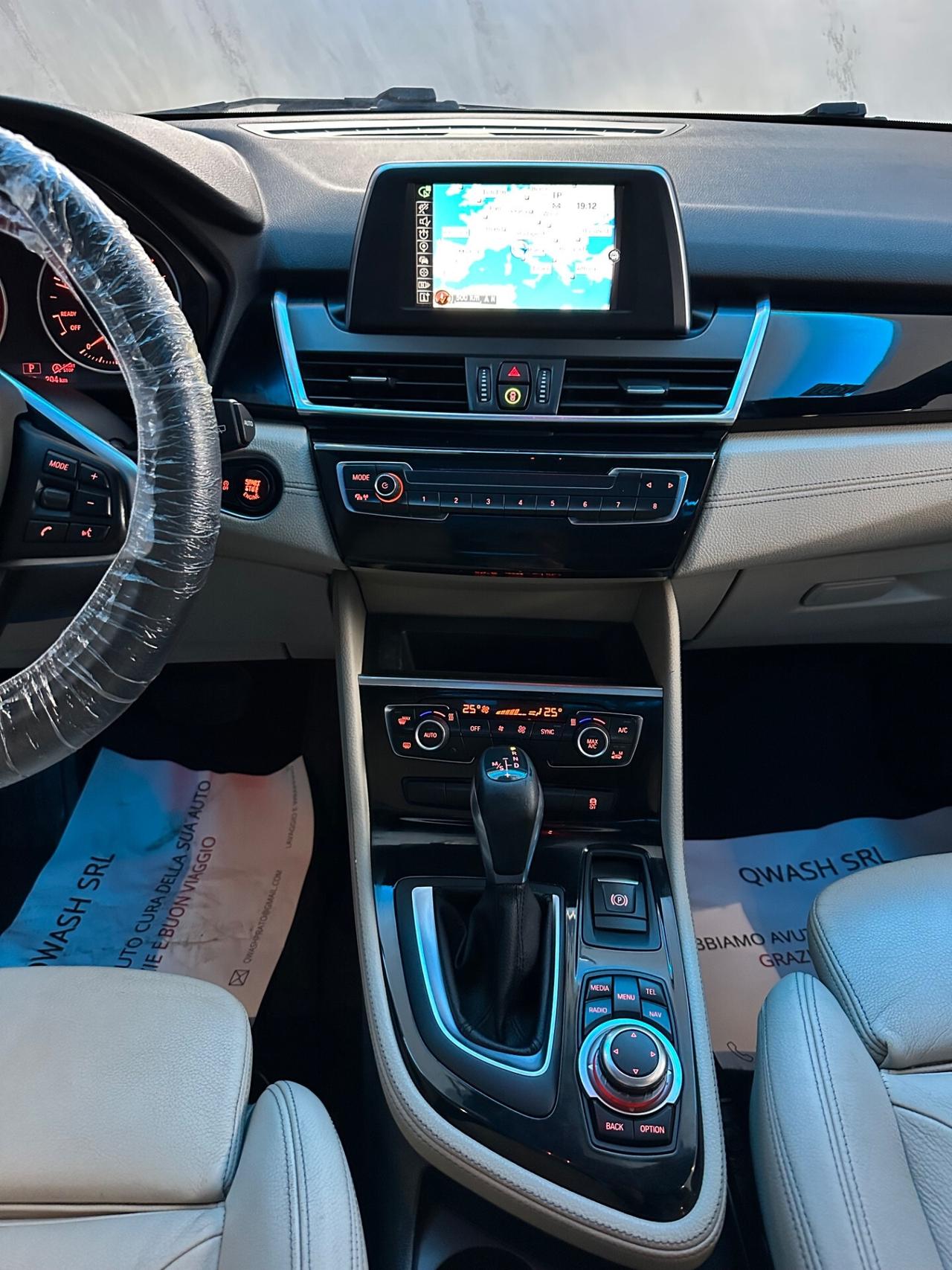 Bmw Serie 2 Gran Tourer 218d Luxury 7 POSTI