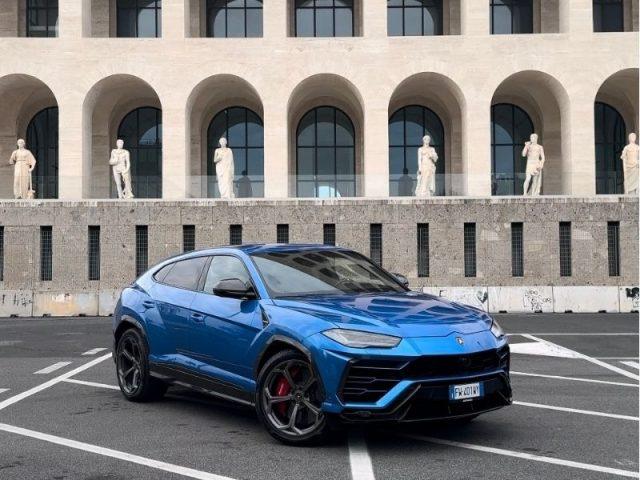 LAMBORGHINI Urus 4.0 Carbon Fiber Package -Akrapovic-