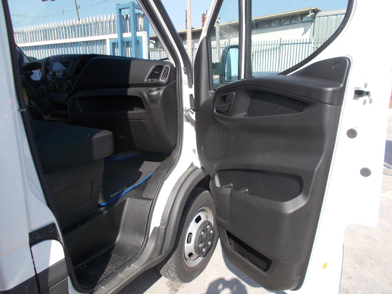 Iveco daily 35c14 anno 2021 cassone euro.6