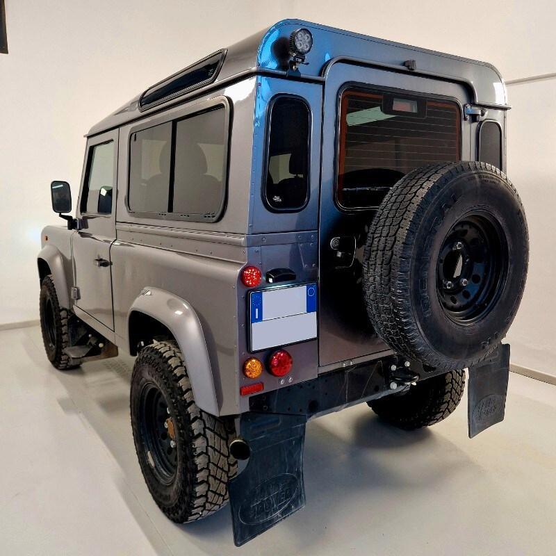 LAND ROVER Defender Defender 90 2.4 TD4 Station...