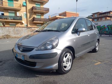 Honda Jazz 1.2 BENZINA NEOPATENTATI