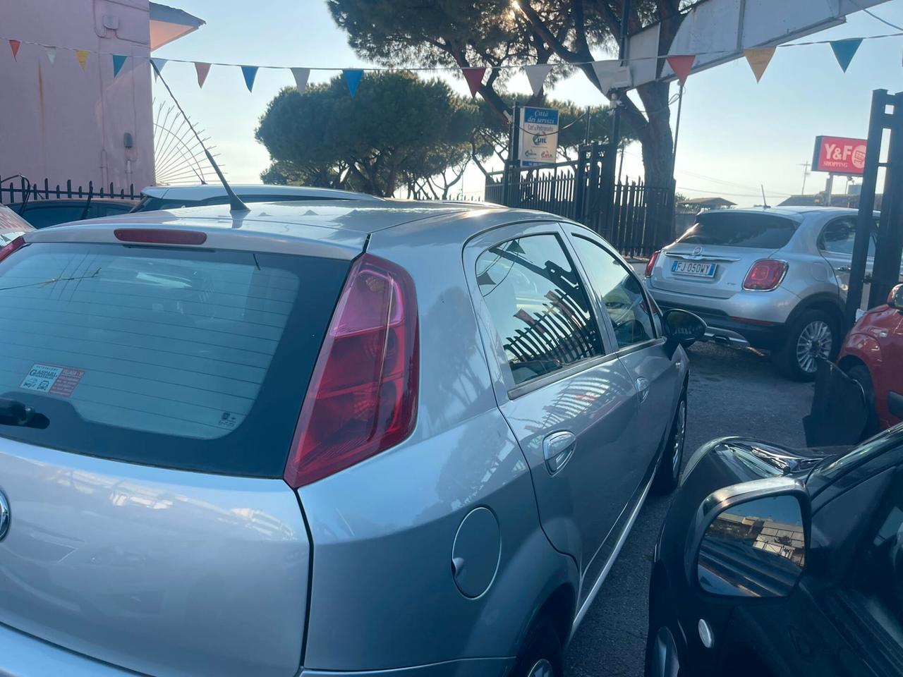 Fiat Punto 1.3 MJT II 75 CV 5 porte Pop