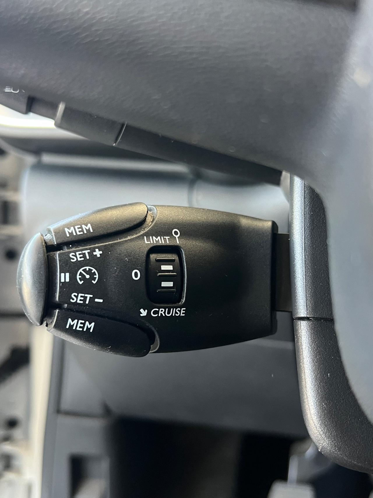 Citroen C3 PureTech 82 S&S Uptown