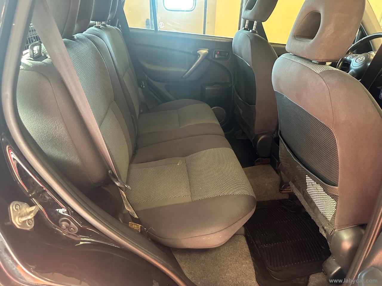 TOYOTA RAV4 2.0 Tdi D-4D 5p. Sol