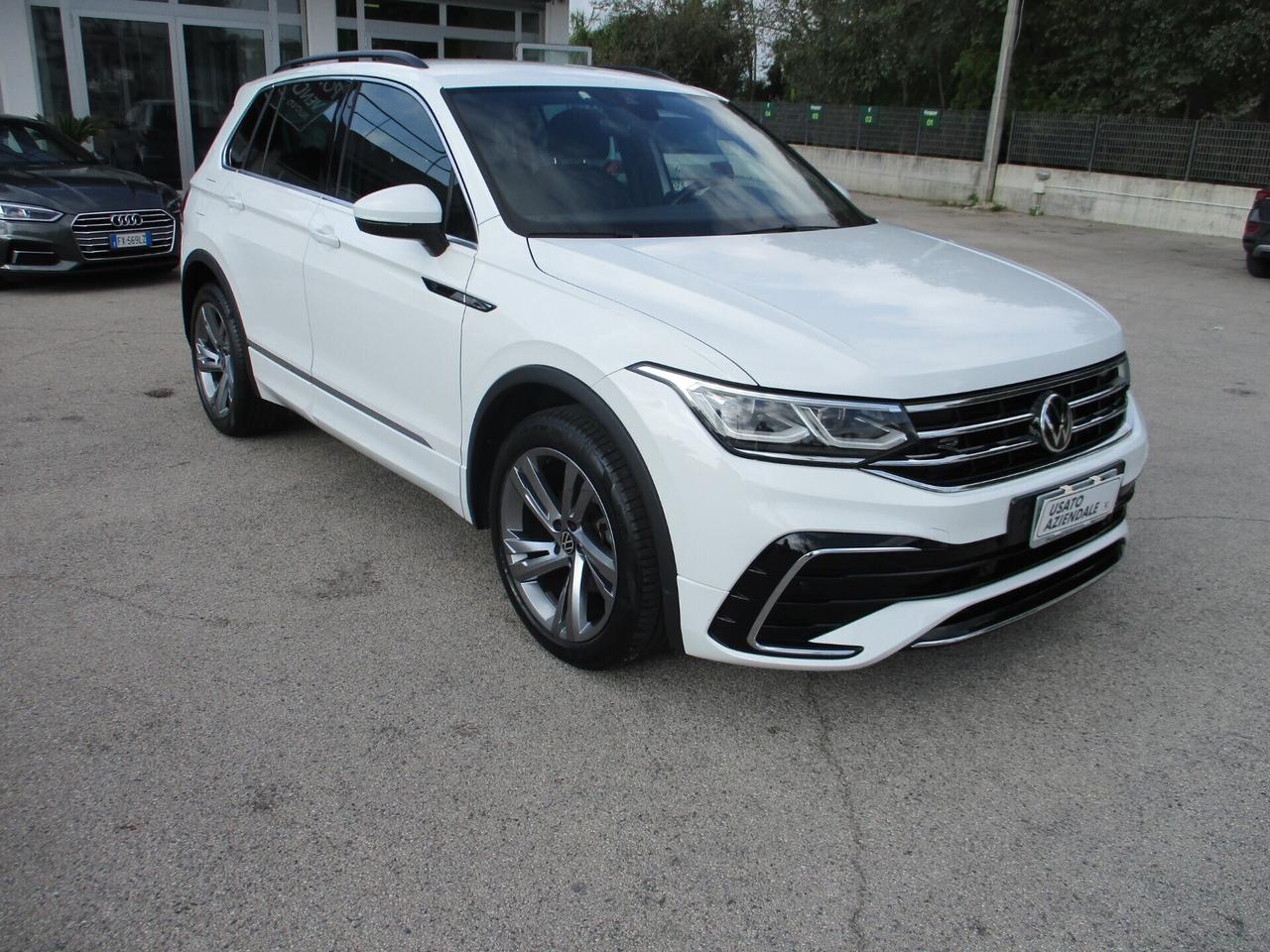 Volkswagen Tiguan 2.0 TDI 150 CV SCR DSG R-Line