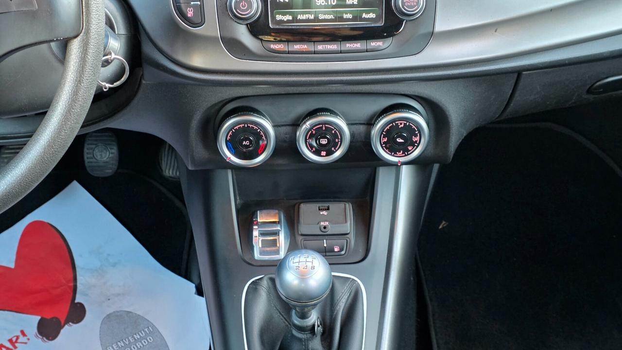 Alfa Romeo Giulietta 1.4 Turbo 120 CV GPL Distinctive