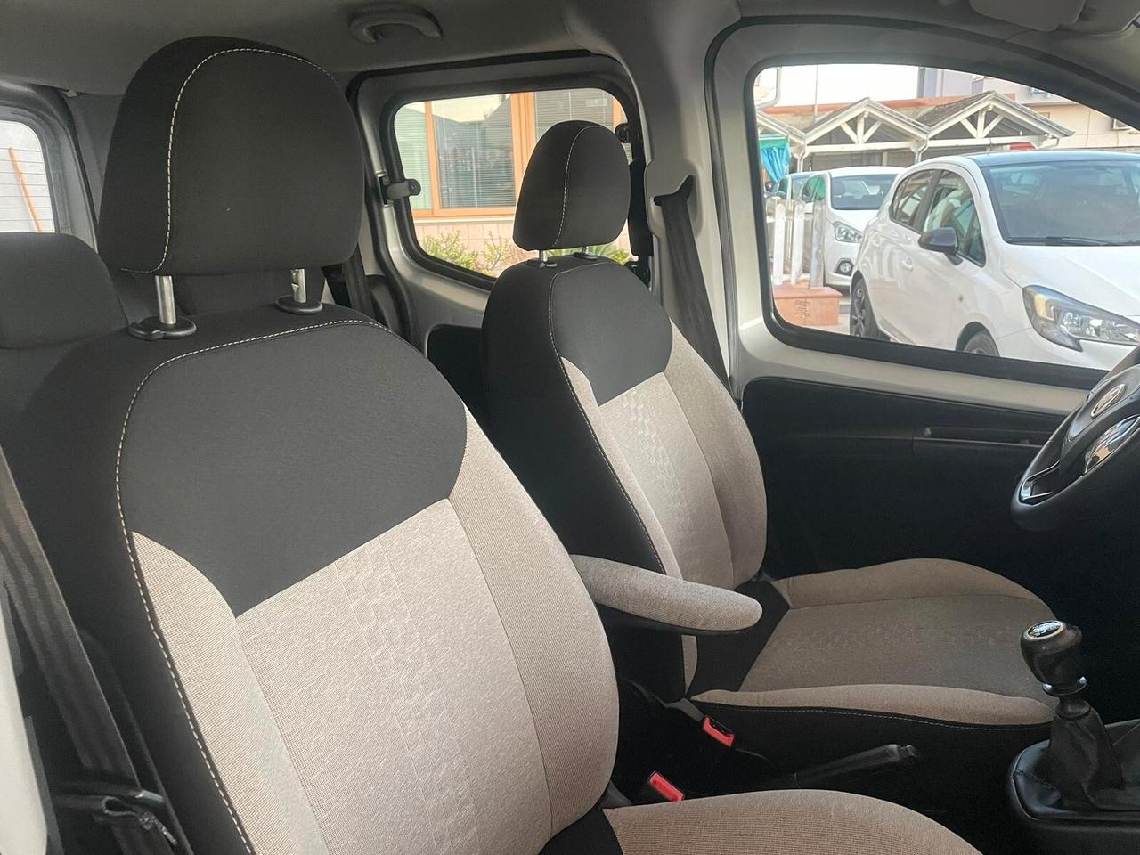 Fiat Qubo 1.4 8V 77 CV Lounge Natural Power