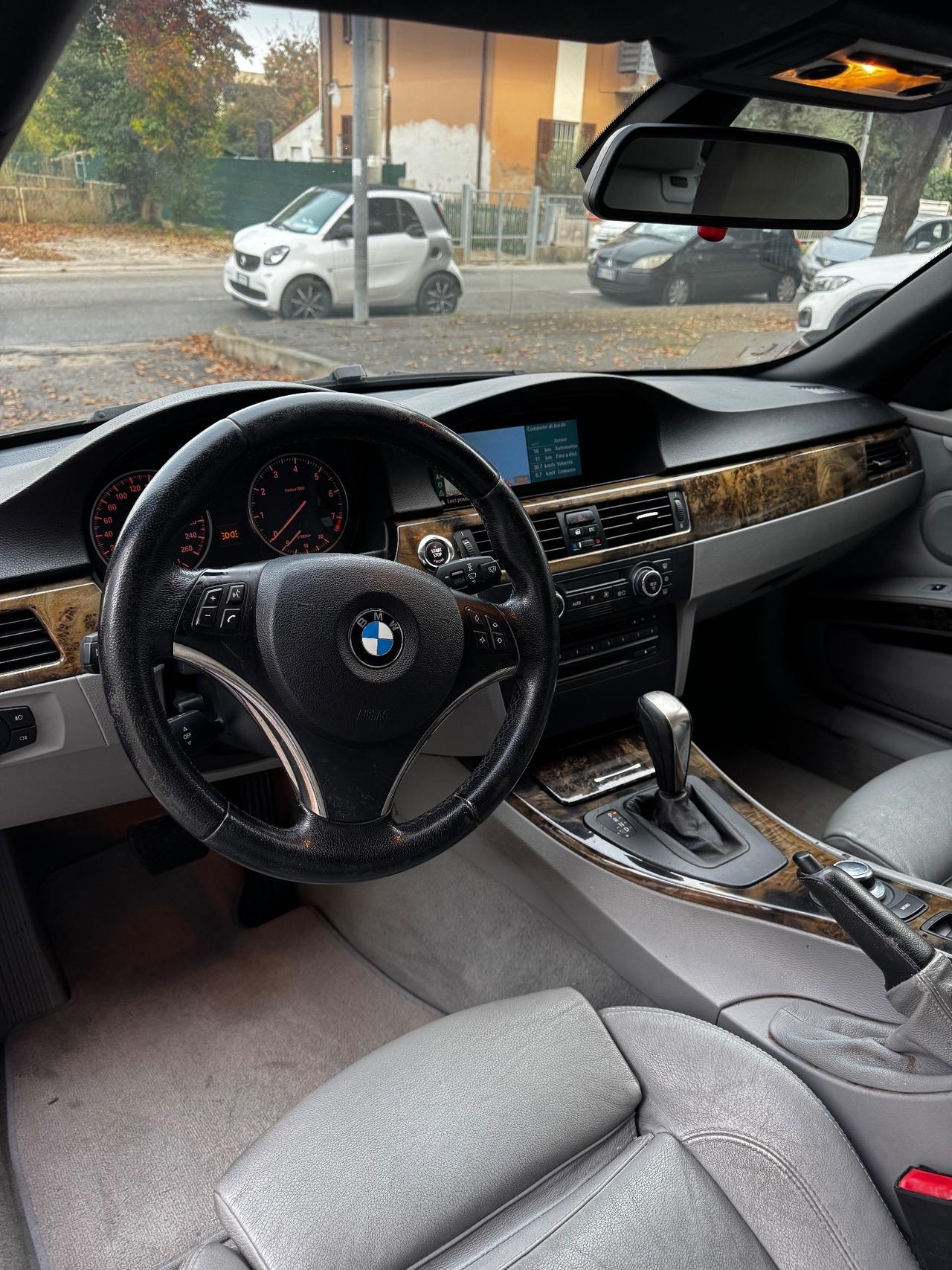 Bmw 320 320i cat Cabrio Futura