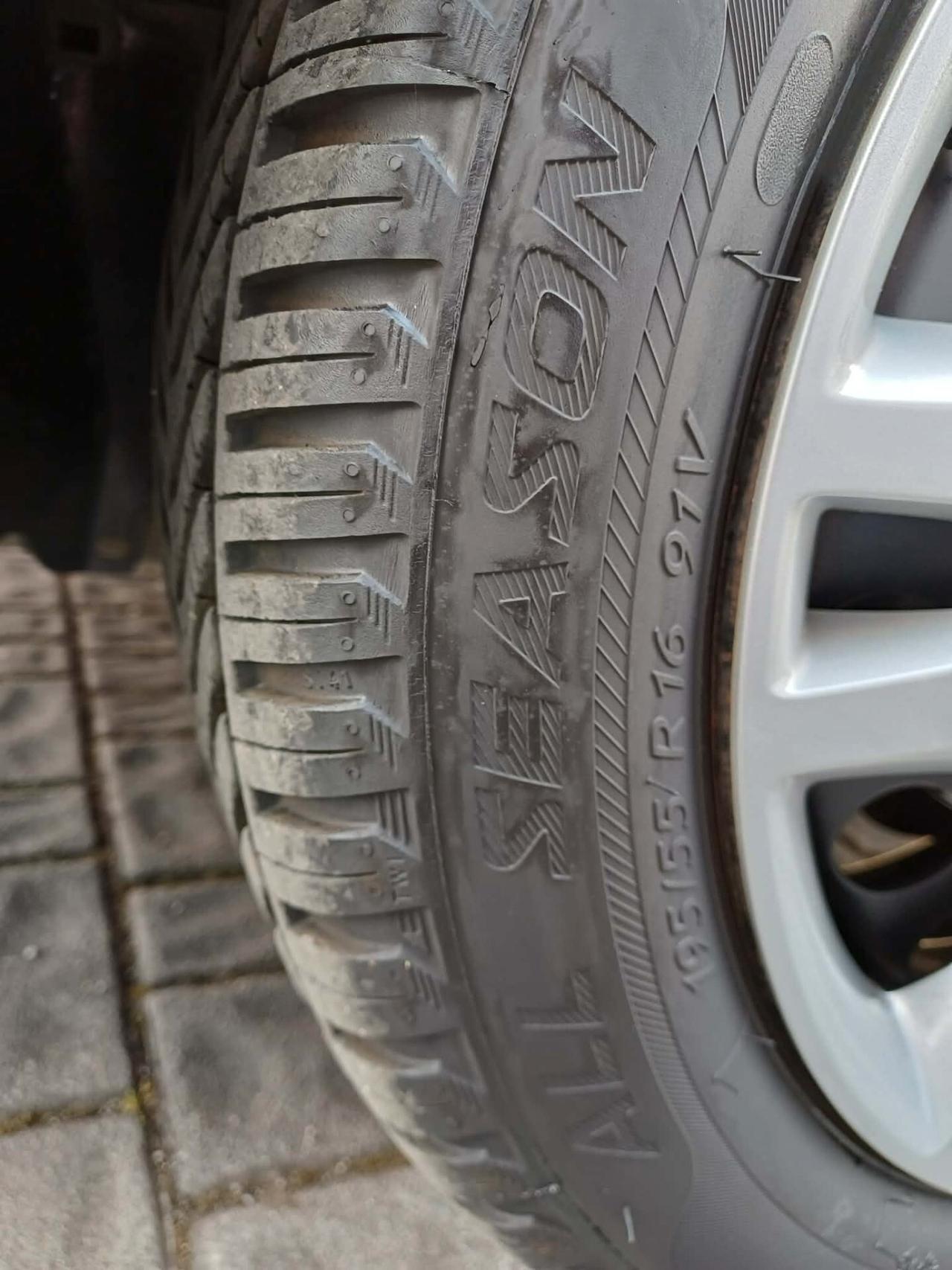 Opel Corsa 1.2 5 porte Innovation