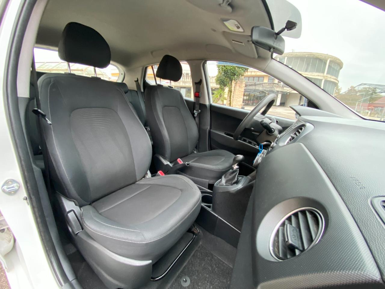 Hyundai i10 1.0 MPI Login