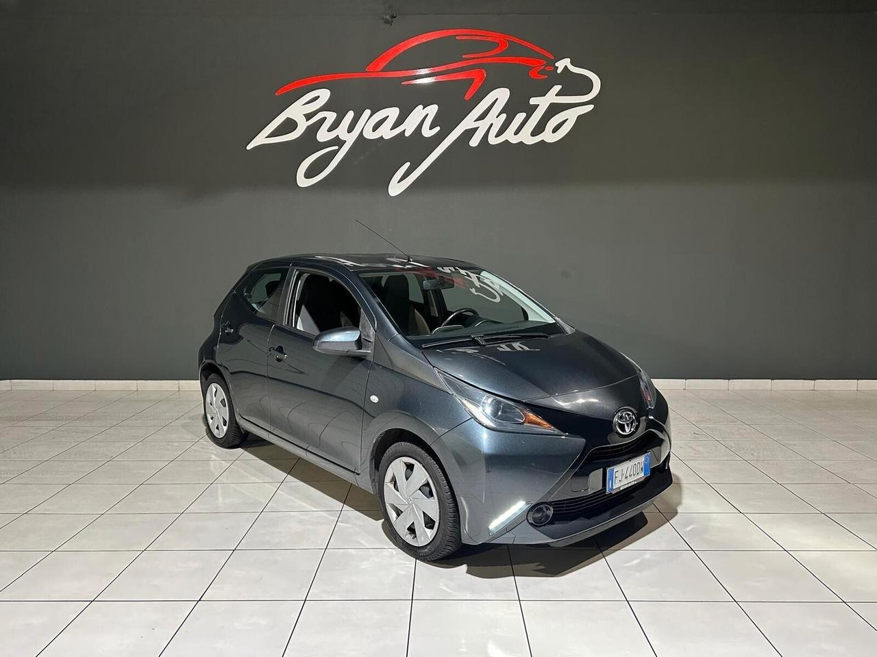 Toyota Aygo 5p 1.0 x-cite