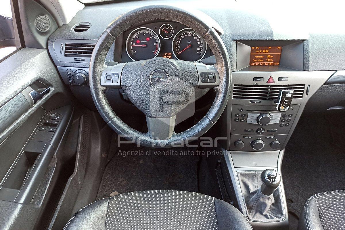 OPEL Astra 1.7 CDTI 101CV 5 porte Cosmo
