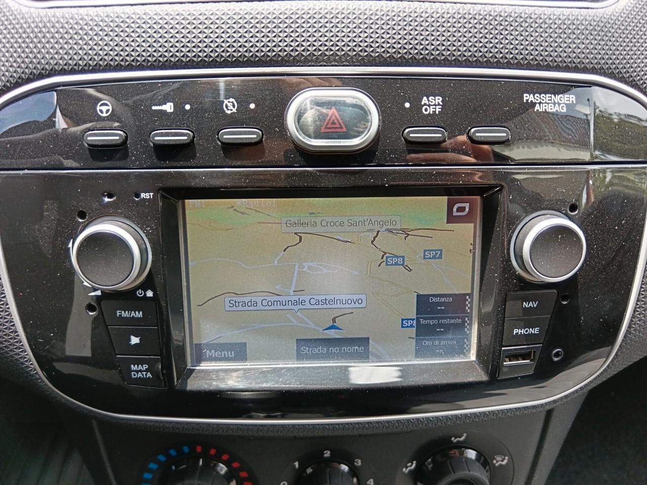Fiat Punto 1.3 MJT 95CV 5P LOUNGE NAVI