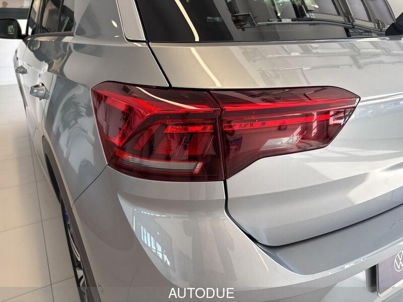 Volkswagen T-Roc 1.0 TSI R-LINE 115 CV