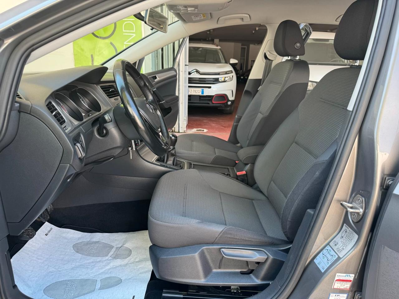 Volkswagen Golf 1.4TGI HIGHLINE UNIPROPR GARAN24ME
