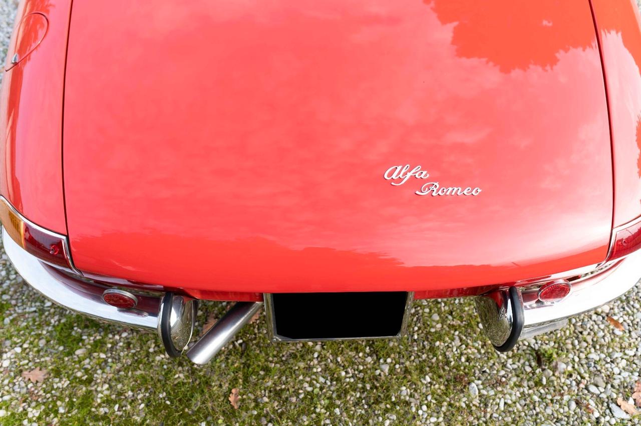 Alfa Romeo Spider 1.6 Osso di Seppia