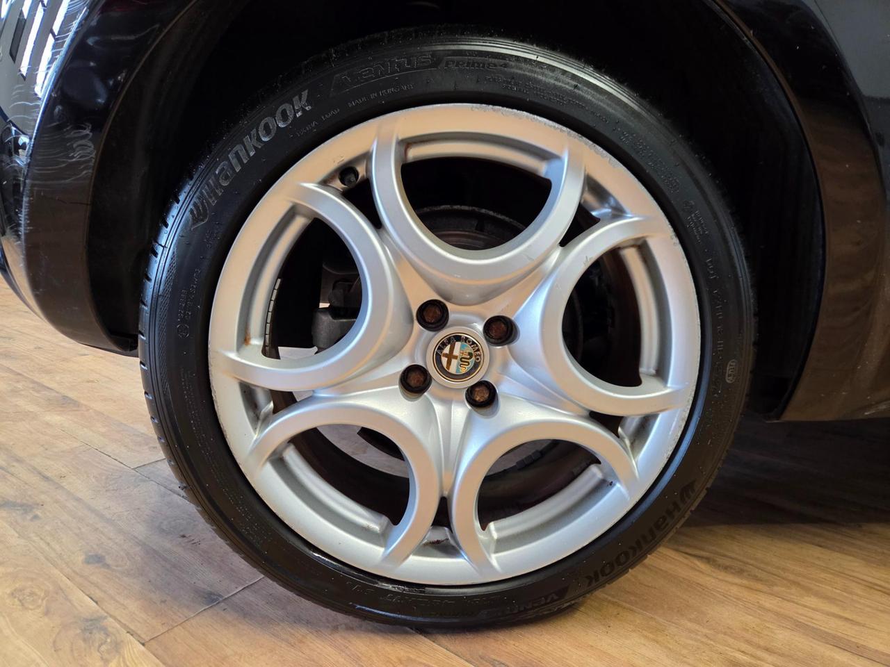 Alfa Romeo MiTo 1.4 tb Distinctive Premium Pack 155cv